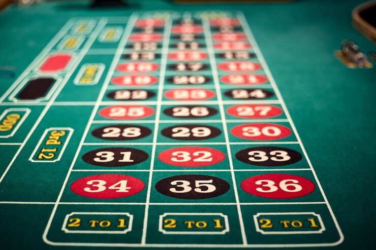 365 lucky slide 1